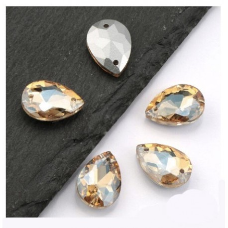 Pietre da cucire a gold champagne